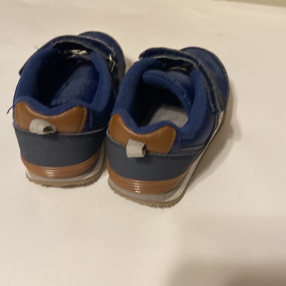 Oshkosh Bgosh boys sneakers size 10M blue brown color - Picture 4 of 7